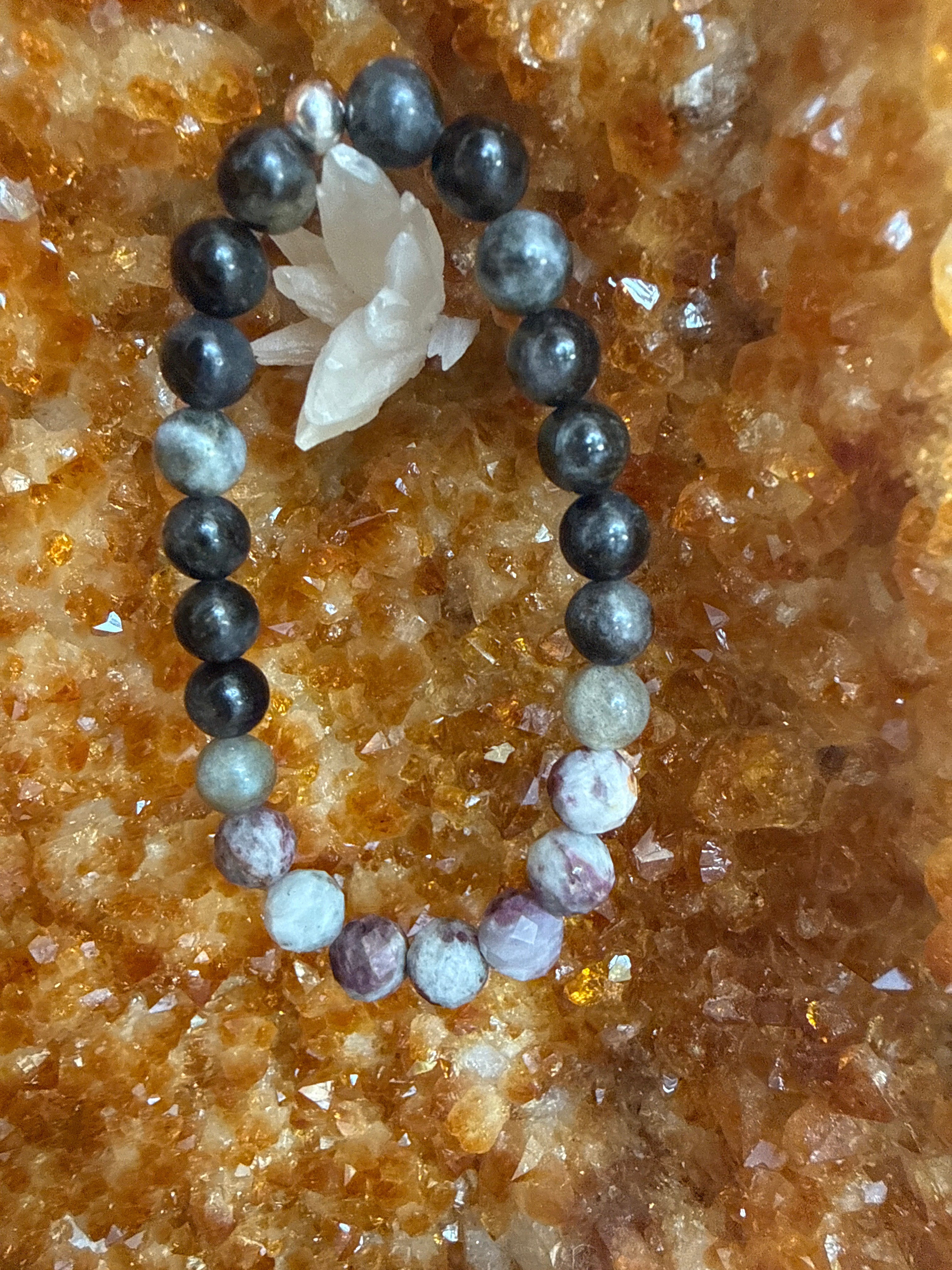 Intuitive Heart Path – Eudialyte, Larvikite & Labradorite Bracelet 7”