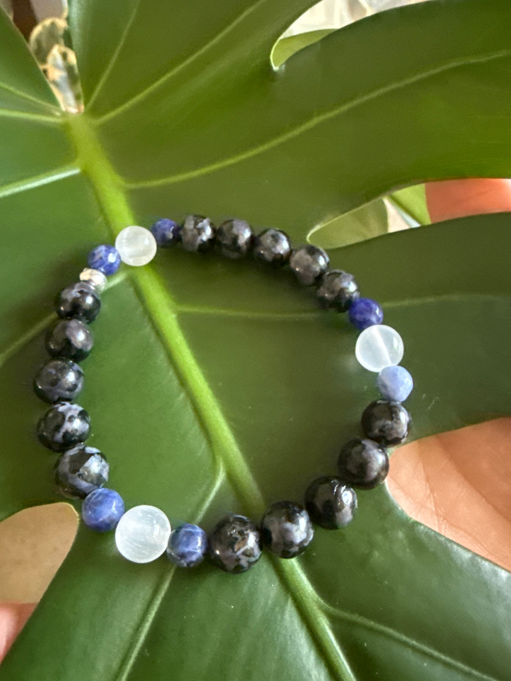 Shadowed Oracle – Indigo Gabbro, Sodalite & Selenite Bracelet 7”