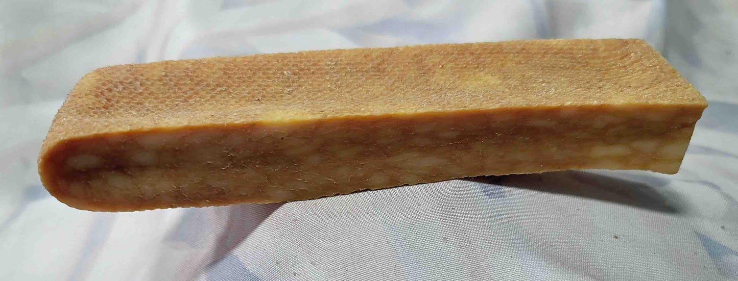 Dog cheese chew. Strawberry  Large  ~6.7 190g oz EA