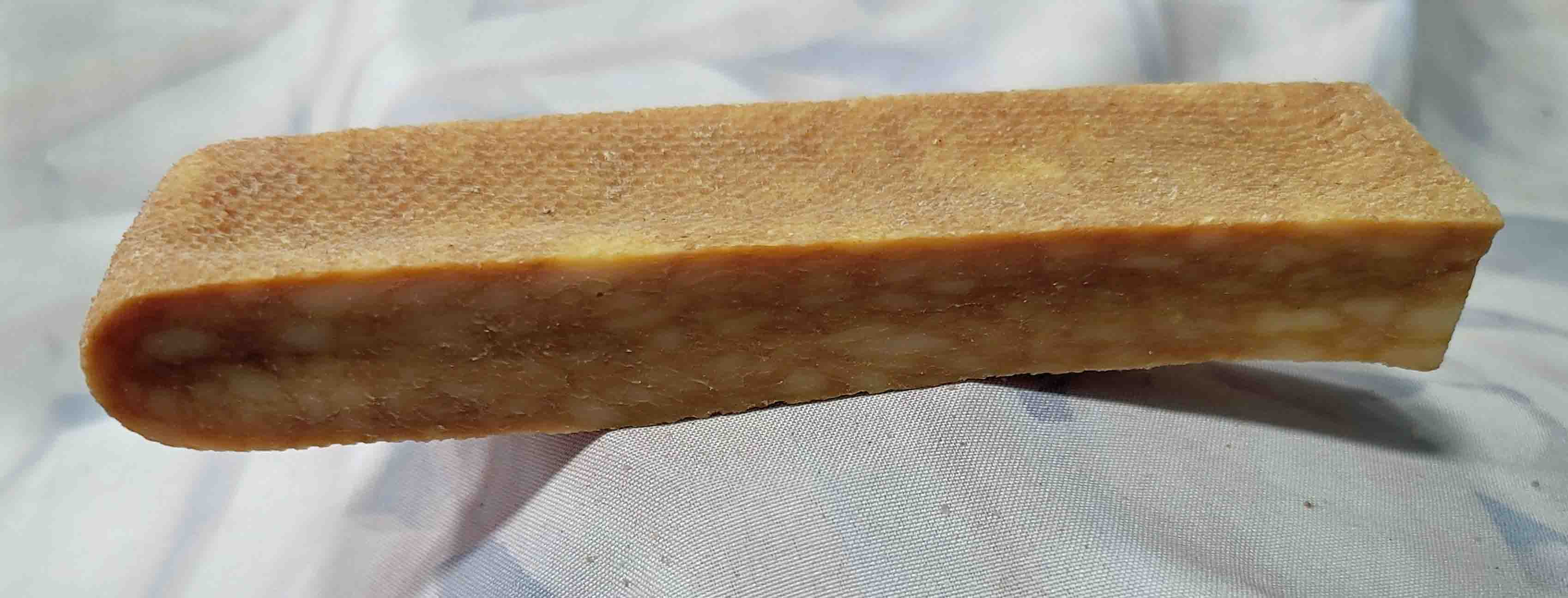 Dog cheese chew. Strawberry  Large  ~6.7 190g oz EA