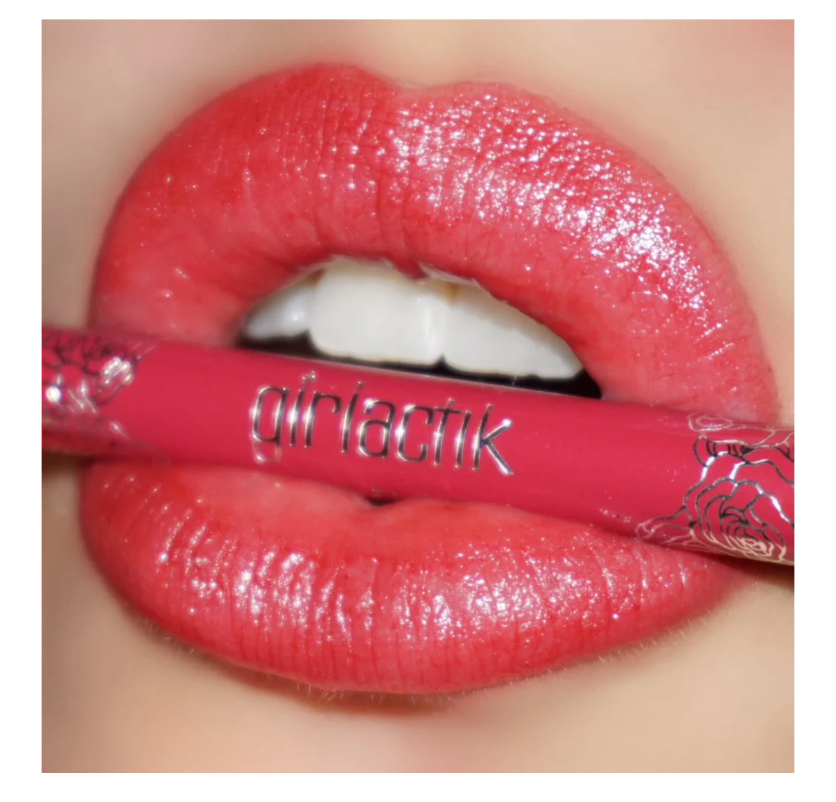 Glossy Gel Lip Liner