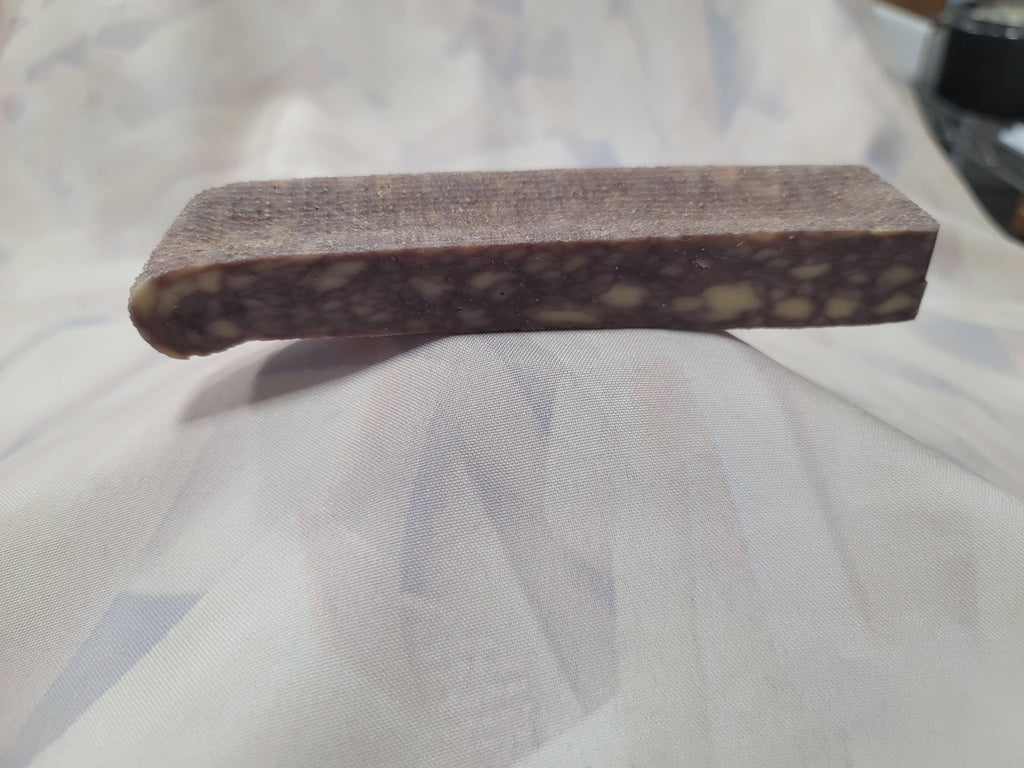 Dog cheese chew.  Blueberry M/S  Himalayan Yak ~4oz 115g