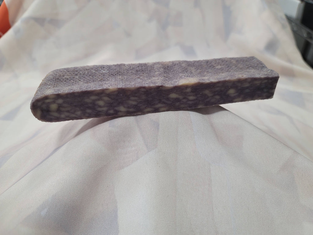 Dog cheese chew.  Blueberry M/L Himalayan Yak  ~5.8oz 165gr